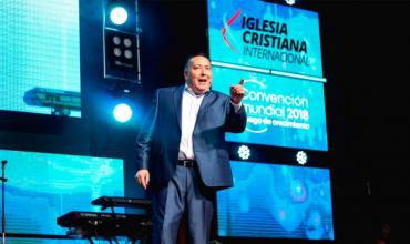 Chacho: Ordenan investigar las cuentas del pastor que recibió a Milei