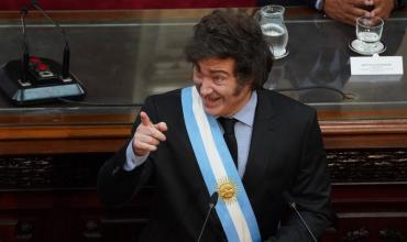 Grave acusación de Javier Milei contra grupo Clarín: "El gran operador argentino"