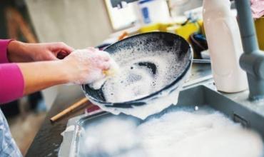La ANMAT prohíbe la venta de un detergente por provocar quemaduras