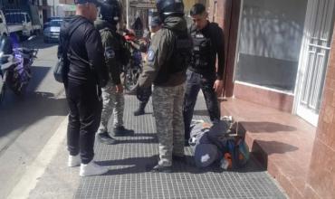 Chilecito: Hombre terminó detenido tras intentar arrebatar una cartera