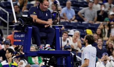 Escándalo en el US Open: Medvedev furioso por la irrupción de un fotógrafo y eliminación ante Bonzi
