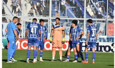 Godoy Cruz perdió 2-0 ante Vélez en el Gambarte y quedó a tres puntos del descenso