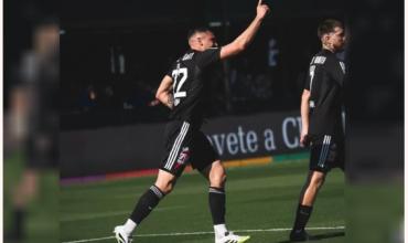 Riestra goleó a Sarmiento y se impuso con autoridad en el Bajo Flores