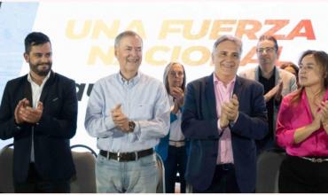 Schiaretti cerró un acuerdo electoral con 130 intendentes radicales y del PRO