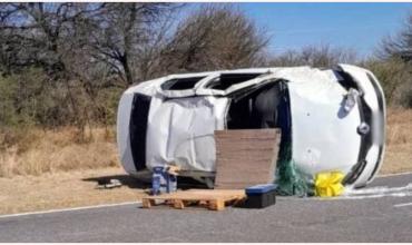 Una mujer riojana resultó herida tras volcar con su auto en la Ruta nacional N° 20 en San Luis 