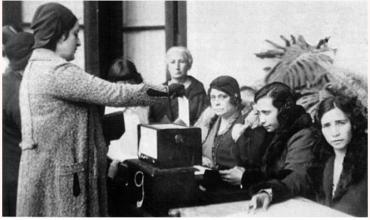 Un día como hoy se sancionaba el voto femenino en Argentina