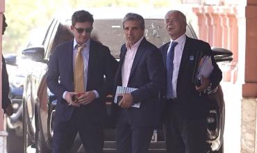 Javier Milei mantuvo la primera reunión de Gabinete tras la derrota electoral bonaerense