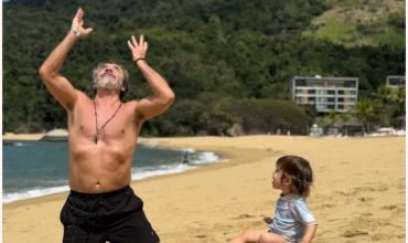 Pablo Granados celebró los 60 años junto a toda su familia en una playa: las postales del festejo