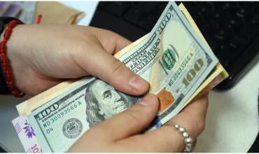 El dólar blue toca los $1500: llegó al mayor nivel en 14 meses