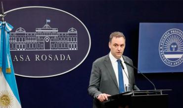 Manuel Adorni chicaneó a los legisladores: “Hay que ver si están dispuestos a renunciar a su sueldo cuatro meses”