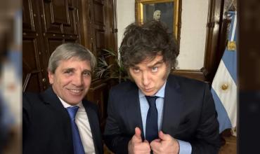 “Milei y Caputo defenderán el techo de la banda cambiaria como sea”, según analistas