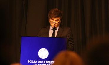 Milei atribuyó la suba del riesgo país al “pánico político” y cuestionó: “Quieren romper todo para conseguir un mejor resultado electoral”