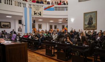 La Legislatura sesionó con repudios al diputado José Luis Espert