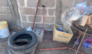 Robaron una garrafa en una vivienda del barrio Saviore