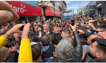 En medio de la tensión por el caso Espert, Javier Milei viaja a Entre Ríos y Santa Fe para apoyar a sus candidatos