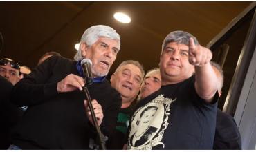 Tiembla el imperio de Camioneros: despidos, una denuncia judicial y la charla secreta entre Hugo Moyano y su hijo Pablo