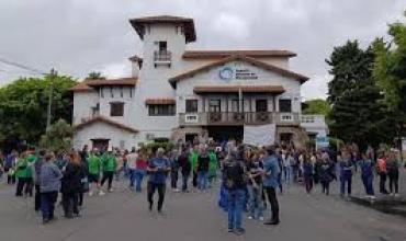 Tensión en la ANDIS: familiares ingresaron al edificio y pedían abrir un canal de diálogo con autoridades