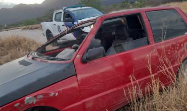 Vuelco en barrio Virgen de los Cerros dejó a cuatro personas con lesiones leves