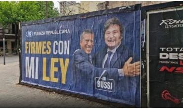 “Farsante”, “facineroso” y “mentiroso”: Javier Milei salió al cruce de Ricardo Bussi por los afiches con su foto en Tucumán