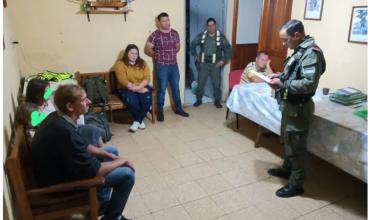 Investigan a un gendarme hallado en un camping junto a dos niñas sin autorización de sus padres