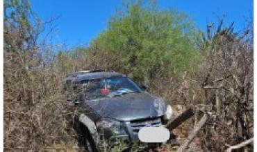 Una mujer de 77 años fue rescatada tras despistar con su auto en Loma Blanca