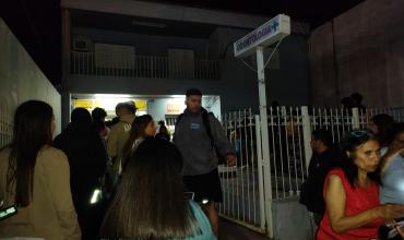 Tensión por demoras en el pago a fiscales en el barrio Pango