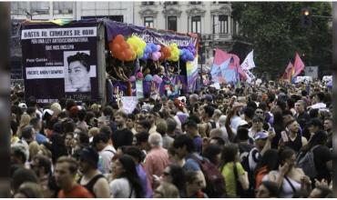 Marcha del orgullo LGBTIQ+ 2025: “Reparación histórica para personas travestis y trans adultas mayores”