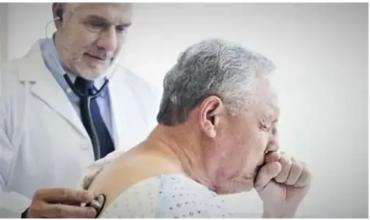 Más años, más riesgo: cómo enfrentar el cáncer en la vejez