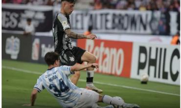 Racing empató 0-0 ante Central Córdoba en Santiago del Estero y no pudo acercarse a puesto de Libertadores