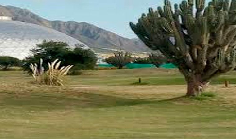 Qué lotes fueron expropiados en el country Golf Club La Rioja?