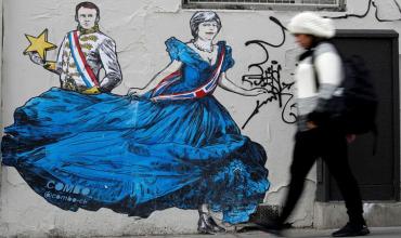 Macron se planta firme frente a May y le muestra la puerta de salida de la UE