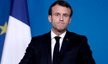 Macron se encuentra "estable" y sigue en aislamiento tras dar positivo