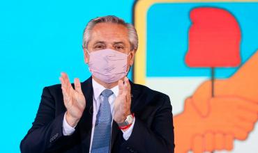 Alberto Fernández asumió en el PJ con críticas a Macri: “Vacunamos a los argentinos mientras otros hacen Zoom en la cama”