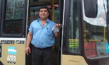 Covid: un colectivero con factores de riesgo volvió al trabajo con una dosis de la vacuna y murió