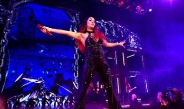Lali Espósito comenzó con su Disciplina Tour haciendo estallar el Luna Park