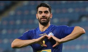 Una estrella del fútbol iraní es perseguida por su apoyo a las protestas en el país
