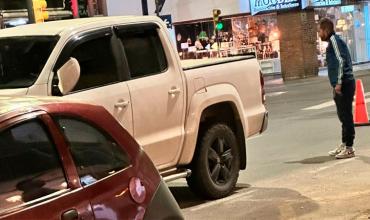 En un control de transito en Córdoba: Secuestran la camioneta de funcionario del Gobierno de La Rioja 