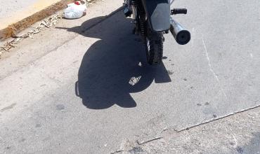 Un hombre intentó fugarse luego de tratar robar un casco