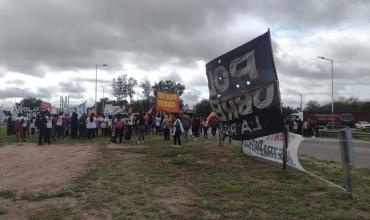 Marcha de organizaciones sociales en Ruta N°38  