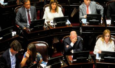 Expulsión “exprés” de un senador
