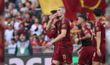 Sin Paredes ni Dybala, la Roma triunfó ante Fiorentina para meterse en puestos de Champions League