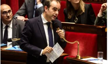 Francia: el Primer Ministro suspendió la reforma de las jubilaciones hasta las elecciones presidenciales