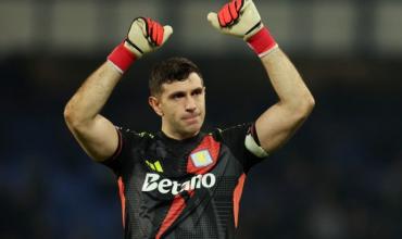 El provocador análisis de un famoso periodista español sobre Dibu Martínez: “Humazo histórico”