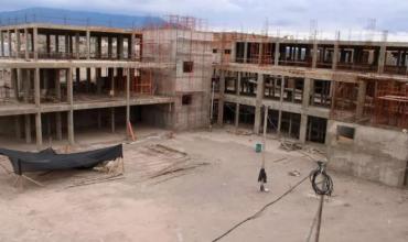 Obra del hospital de Chilecito sigue paralizada sin avances visibles
