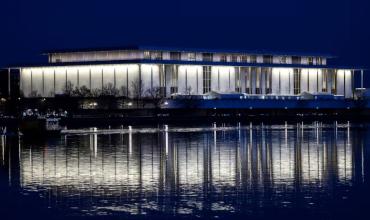 La FIFA confirmó las estrellas mundiales del deporte que conducirán el sorteo del Mundial 2026