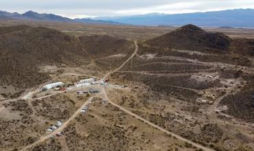 En medio de una fuerte movilización, Mendoza decide si le abre la puerta a la megaminería de cobre