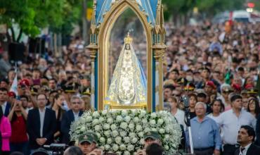 Catamarca: No son asuntos separados: ¿cuál fue la cifra millonaria que gastó el Gobierno para el sonido de la procesión de la Virgen del Valle?