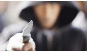 Robo calificado con armas blancas en el barrio Argentino: actuó una banda de cinco personas