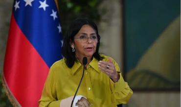 Delcy Rodríguez dice que Maduro es el único presidente de Venezuela pero se abre a negociar con EEUU