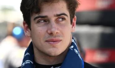 El gesto de Franco Colapinto con Kevin Benavides tras el arranque del Rally Dakar 2026